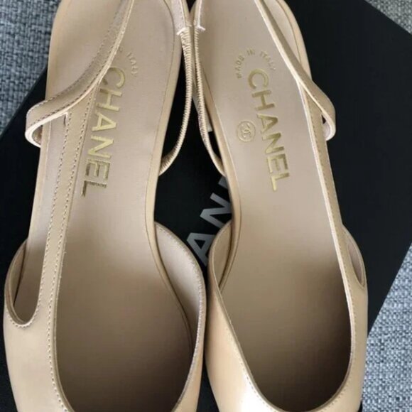 New Chanel Size 38 Goatskin Slingback Beige/Black Flat - Picture 4 of 7